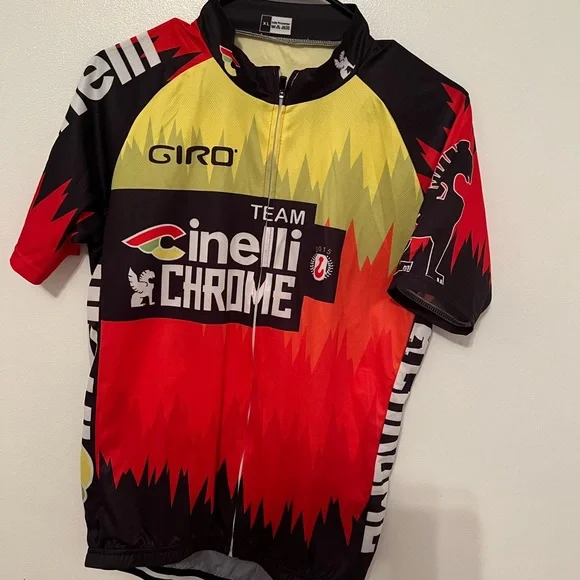 Cycling shirt - Picture 1 of 4